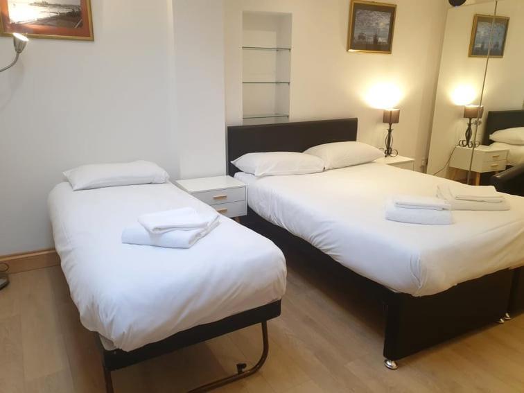 Hastings Pad Apartamento Exterior foto