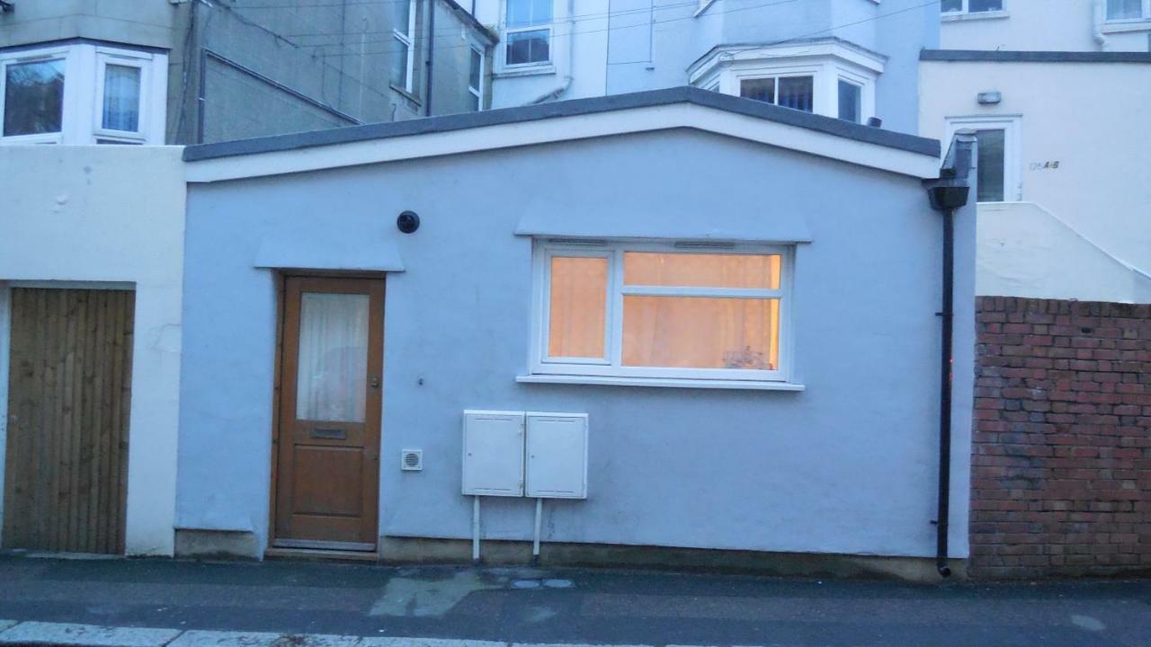 Hastings Pad Apartamento Exterior foto